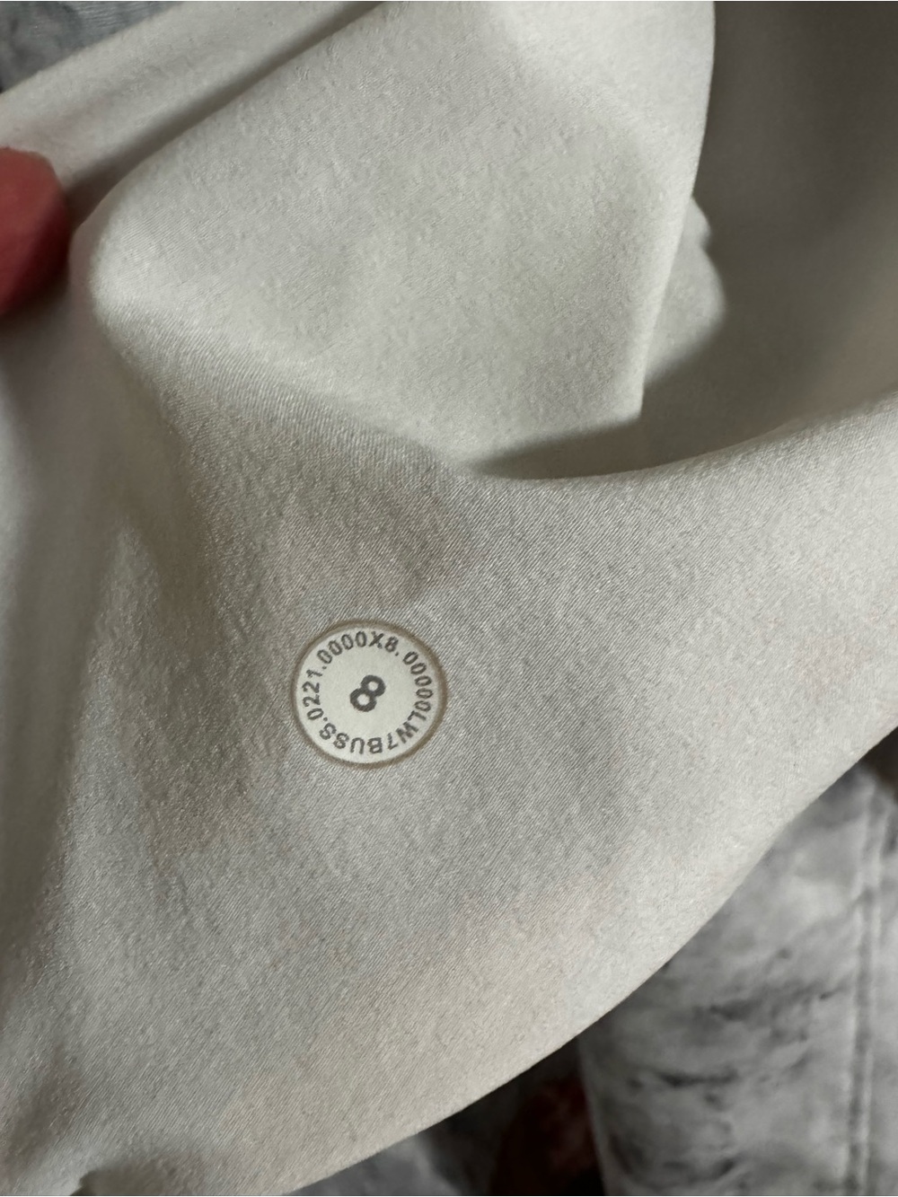 Lululemon Flat-Front Relaxed Shorts in the white and grey "Aquila Rhino" marblee - Picture 4 of 8